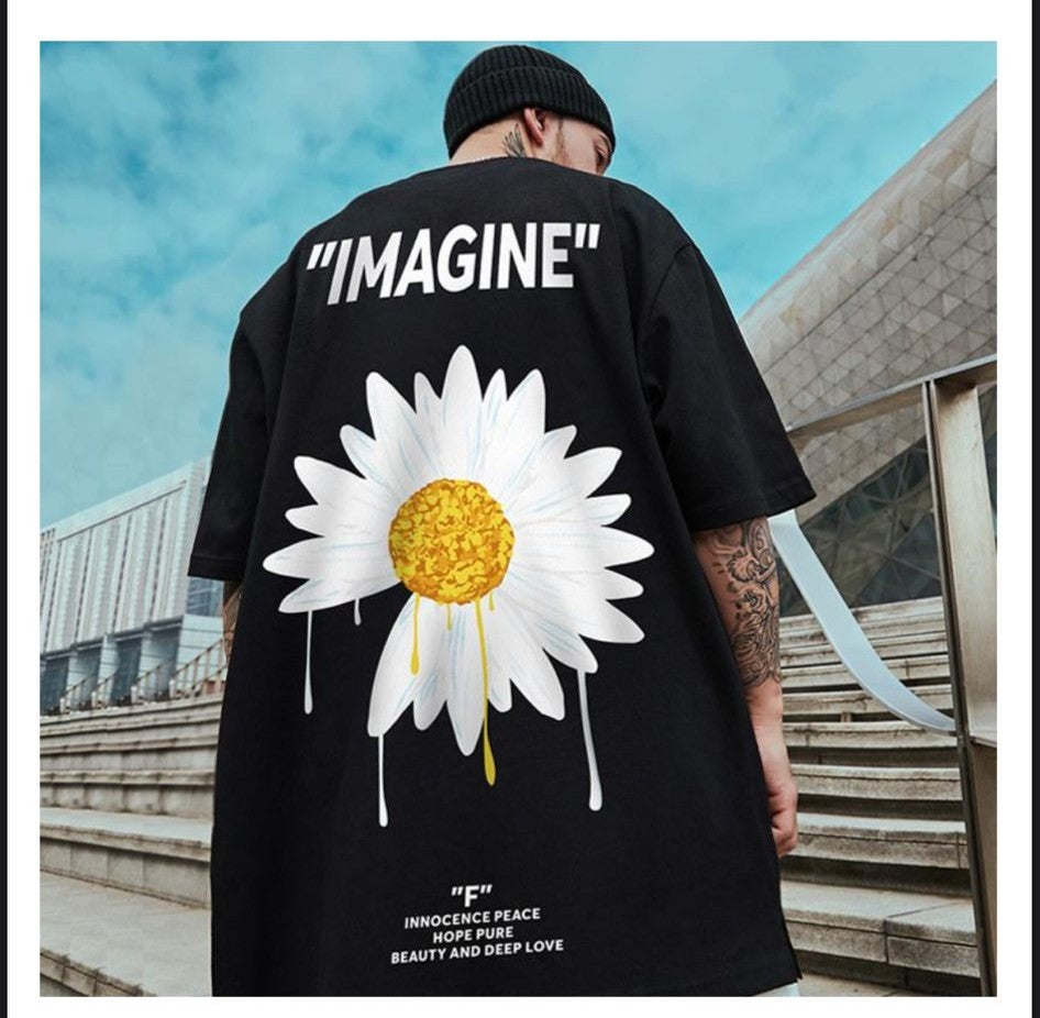 Unisex Oversized Graphic T-Shirt – Streetwear Collection